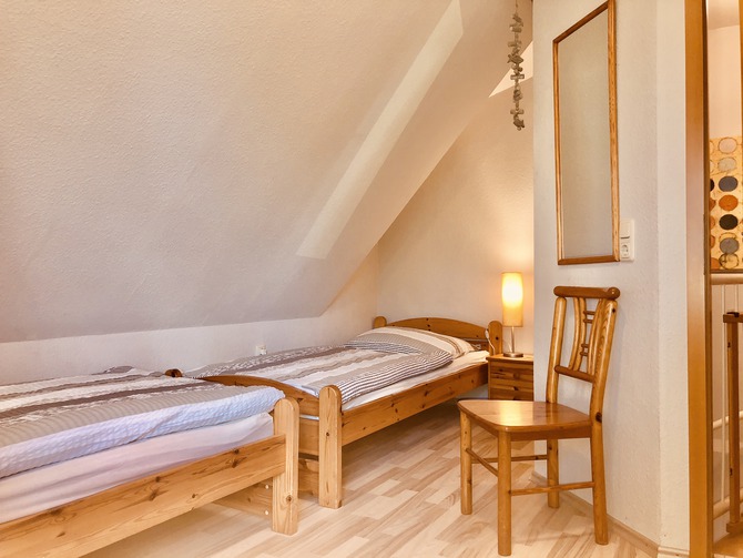 Ferienwohnung in Gro&szlig;enbrode - Am Kai 17 - Au&szlig;en - Kinderzimmer, 2 Einzelbetten OG