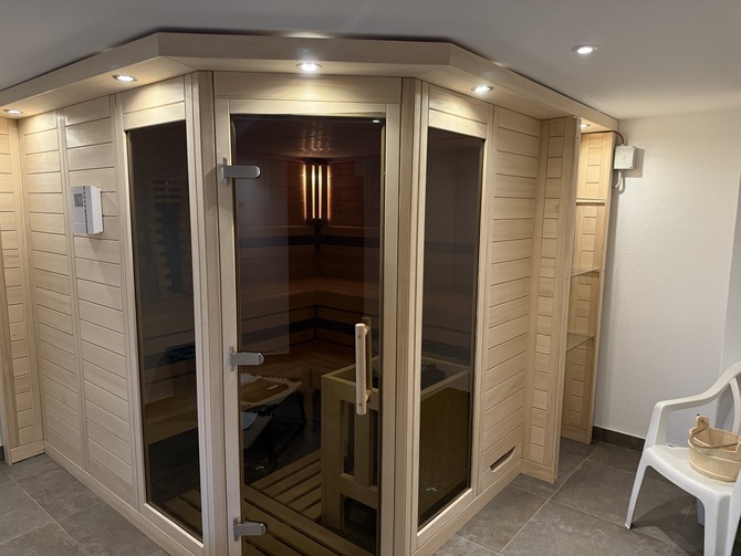Ferienwohnung in Sellin - Sonnengl&uuml;ck in der Residenz Seeblick - neue Gemeinschaftssauna