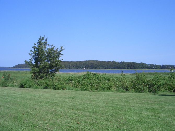 Ferienwohnung in Neuenkirchen - Gutshaus Grubnow auf R&uuml;gen - Garten