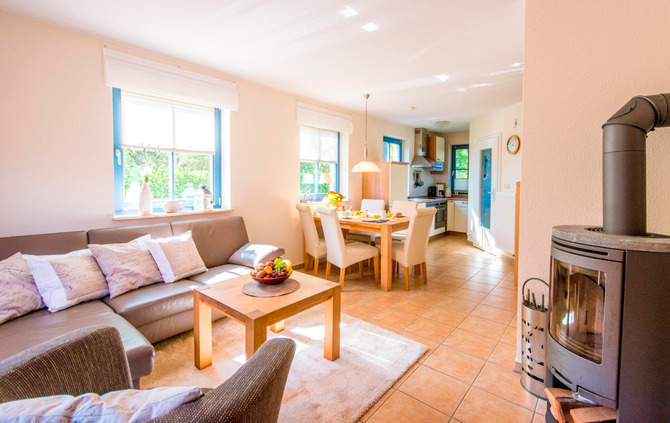 Ferienhaus in Ostseeheilbad Zingst - Ostseebrise FH III - Bild 2
