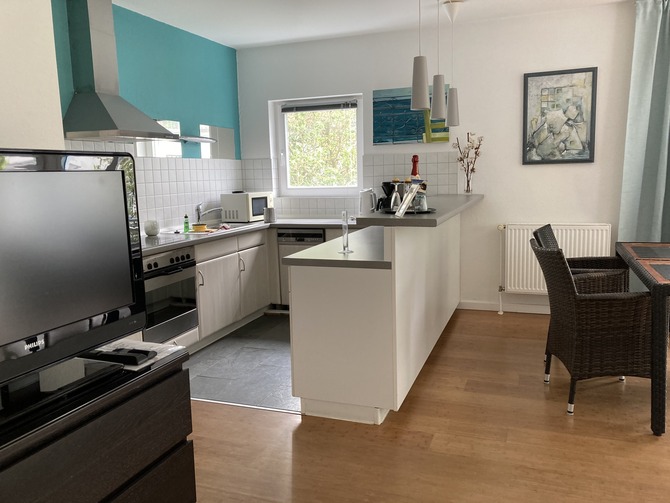 Ferienwohnung in K&uuml;hlungsborn - Strandstrasse-OstSeestern - offene K&uuml;che