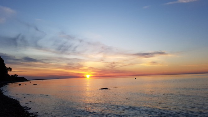 Ferienwohnung in D&ouml;hnsdorf - Haus am Steinwall - Sonnenuntergang am Eitz