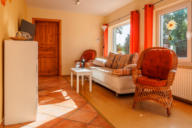 Ferienhaus in Trassenheide - Feriendomizil Kr&auml;nicke - Wohnzimmer