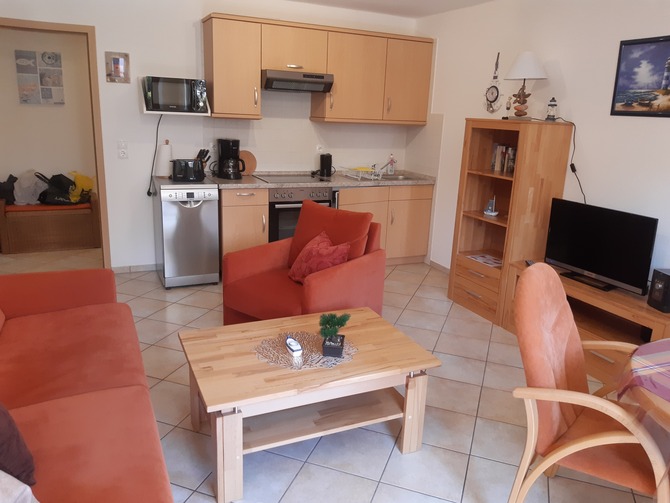 Ferienwohnung in Trassenheide - Traumstrand - Wohn-,K&uuml;chenbereich