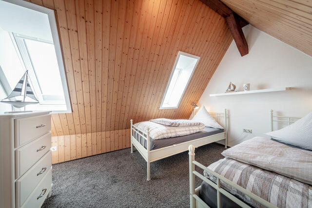 Ferienwohnung in Fehmarn OT Burg - "Villa Anker" Dachgeschoss - links - Bild 5