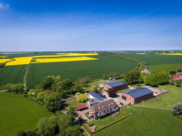 Ferienhof Becker - Fehmarnliebe