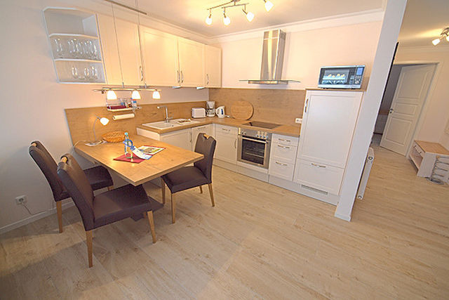Ferienwohnung in Ostseeheilbad Zingst - Les Belles, Haus Bastien, FW Noble, Whg. 9 - Bild 3
