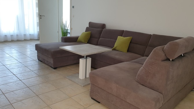 Ferienwohnung in B&ouml;rgerende - Appartement 1 - Familiensuite - Couch mit 5 Schlafm&ouml;glichkeit