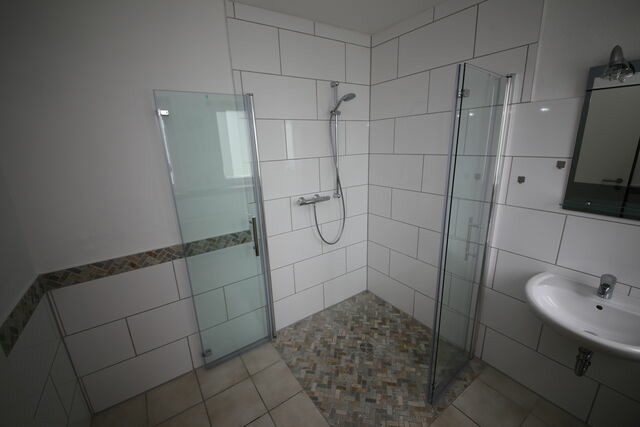 Ferienhaus in Rabenkirchen-Faul&uuml;ck - Ottos Ferienh&auml;user "Gruppenhaus Manon" - Bild 10