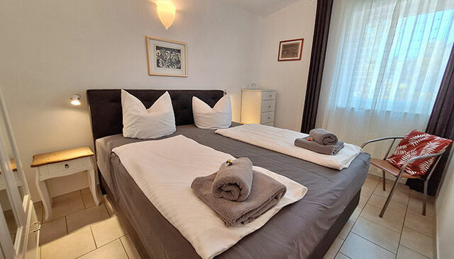 Ferienwohnung in Heringsdorf - Anna**** Whg1 Brinkmannhaus 4-Sterne - praktisch fast am Strand, Terrasse, Grill - Bild 7