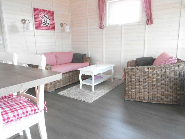 Ferienwohnung in Neustadt - Hausboot Lotta, Dachterrasse u. Kaminofen in Neustadt i.H. - Bild 3