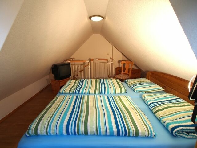 Ferienwohnung in Ostseeheilbad Zingst - Birkmaase 12 Kapit&auml;nshaus Jacqueline 4-Sterne Komfort Maisonette im OG rechts - Bild 16