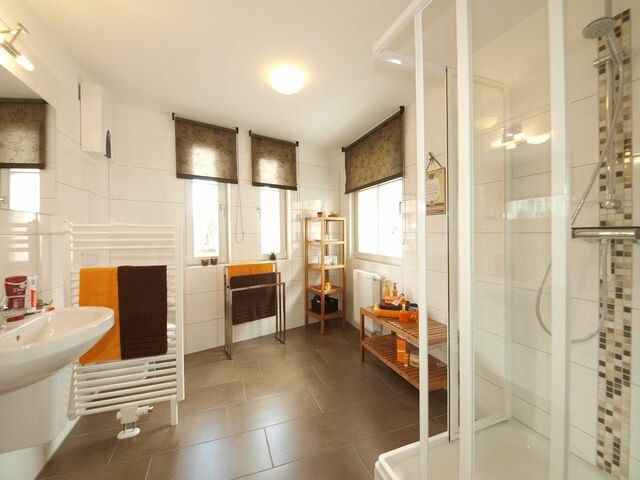 Ferienwohnung in Seebad Heringsdorf - (Brise) Gartenhaus Emmi App. 10 - Bild 7