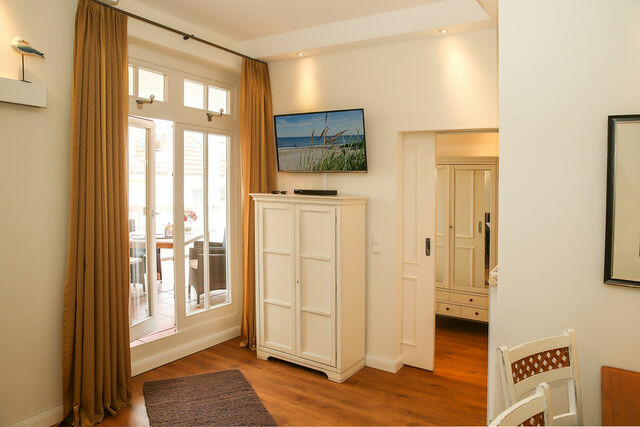 Ferienwohnung in K&uuml;hlungsborn - D&uuml;nenschloss - 02-24 - Bild 6