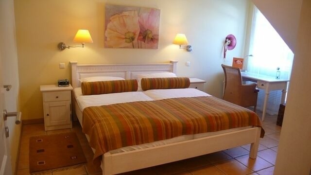 Ferienwohnung in Ostseeheilbad Zingst - Wellnessresidenz "Klaus St&ouml;rtebeker" App. 13 - Gl&uuml;ckszeit - Bild 2